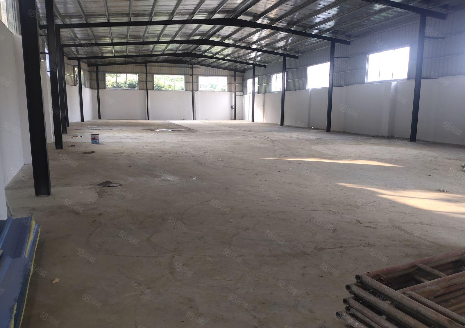 樟木头新出(小独院)厂房800平方，有现成办公室，进出车方便