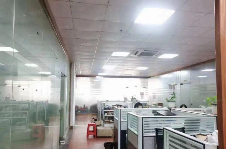 10元出租樟木头原房东独院1到3楼各1500平米可分租主干道