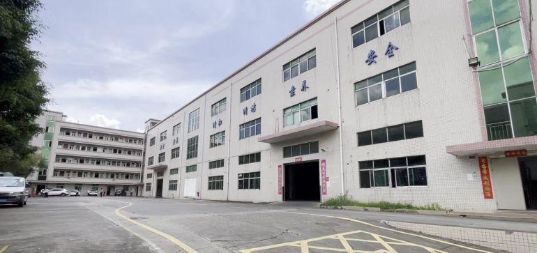 出租樟木头东城小独院4000平方，带装修，实际面积价格11元