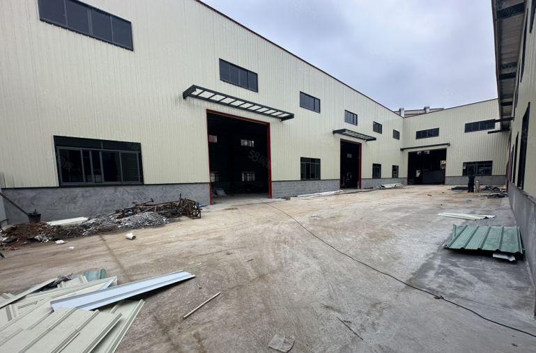 大朗高速口附近3000平米全新独院钢构厂房出租滴水9米