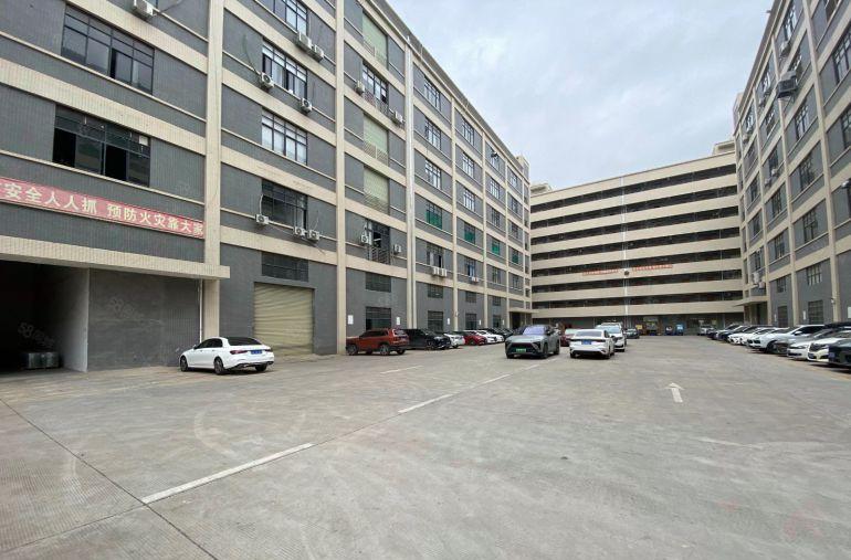 低价厂房出租一楼厂房2300平7.5米高带装修