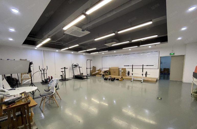 大朗新马莲2350平可分精装修低价厂房仓库无尘车间一楼上出租