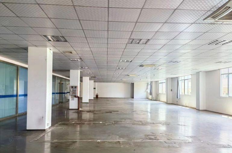 大朗象山工业城原房东独门独院厂房4800平米厂房低价出租