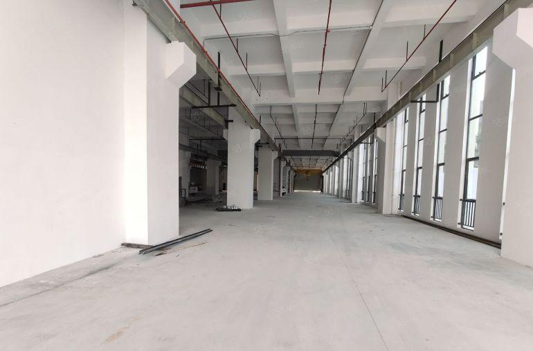 重工业厂房一楼高度8米有多台全新航车可办环评