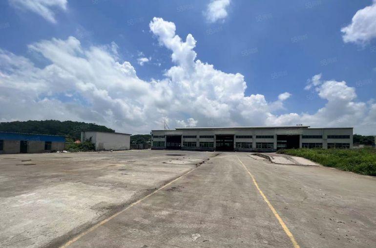 大朗镇一手独院厂房出租仓库4500平，空地4000平适合五金