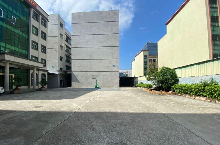 低价出租象山工业园原房东独院标准厂房12500平带装修