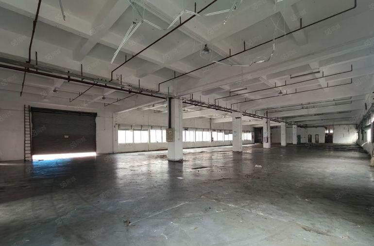 原房东独门独院厂房低价出租，空地大，货柜车进出方便，可办环评