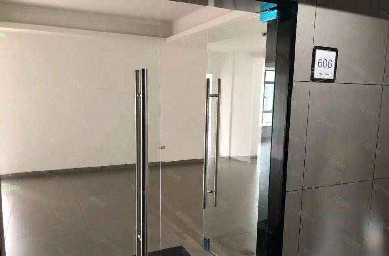 大朗镇高英村，钢构厂房出租面积2800平，可办环评带有牛角