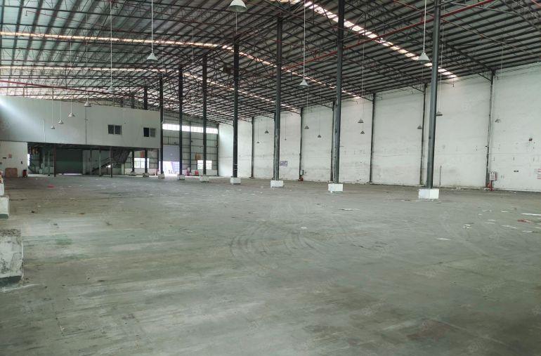 大朗松柏朗旁1600平钢构出租 水电齐全 带办公室 配电按需