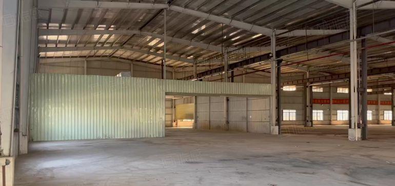 大朗新出原房东独院单一层，空地非常大。滴水十米带四部五吨航车