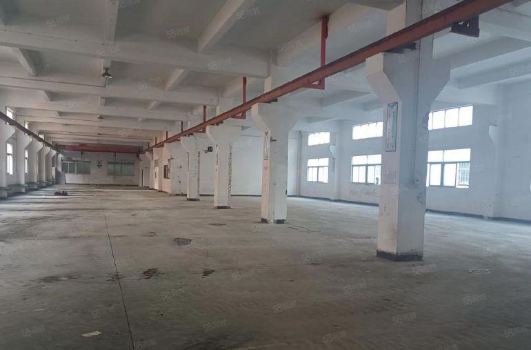 大朗新出标准一楼1700平方，高度6米，现成两部3吨航车