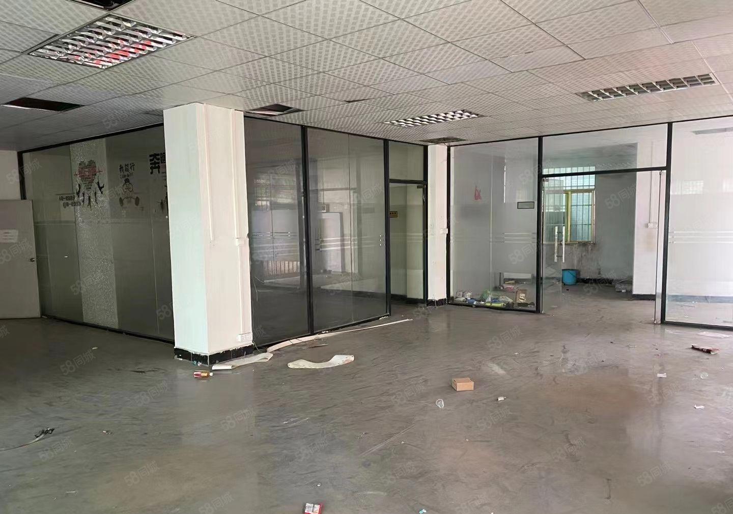 大朗大井头工业区新出单一层独院厂房1450平出租.水电齐全，