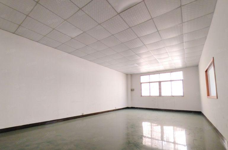 大朗镇原房东楼上整层1050方，10块，现成地坪漆办公室装修