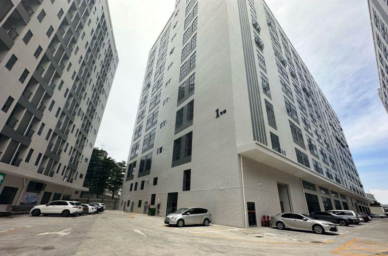 全新厂房8元起租，1000平方起分租，面积灵活配套齐全