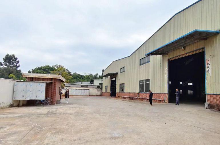 大朗工业区原房东独院单一层厂房，高度8米，现成航车，水电过户