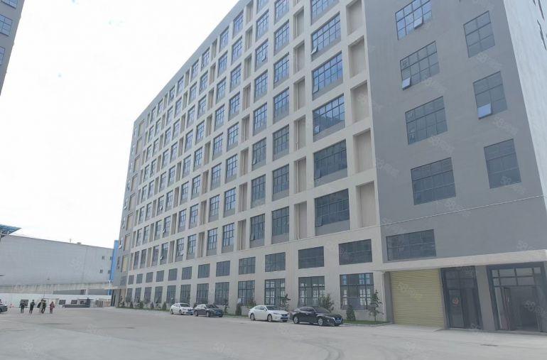 大朗高薪科技园新出二楼3250平精装修厂房水电齐全无需转让费