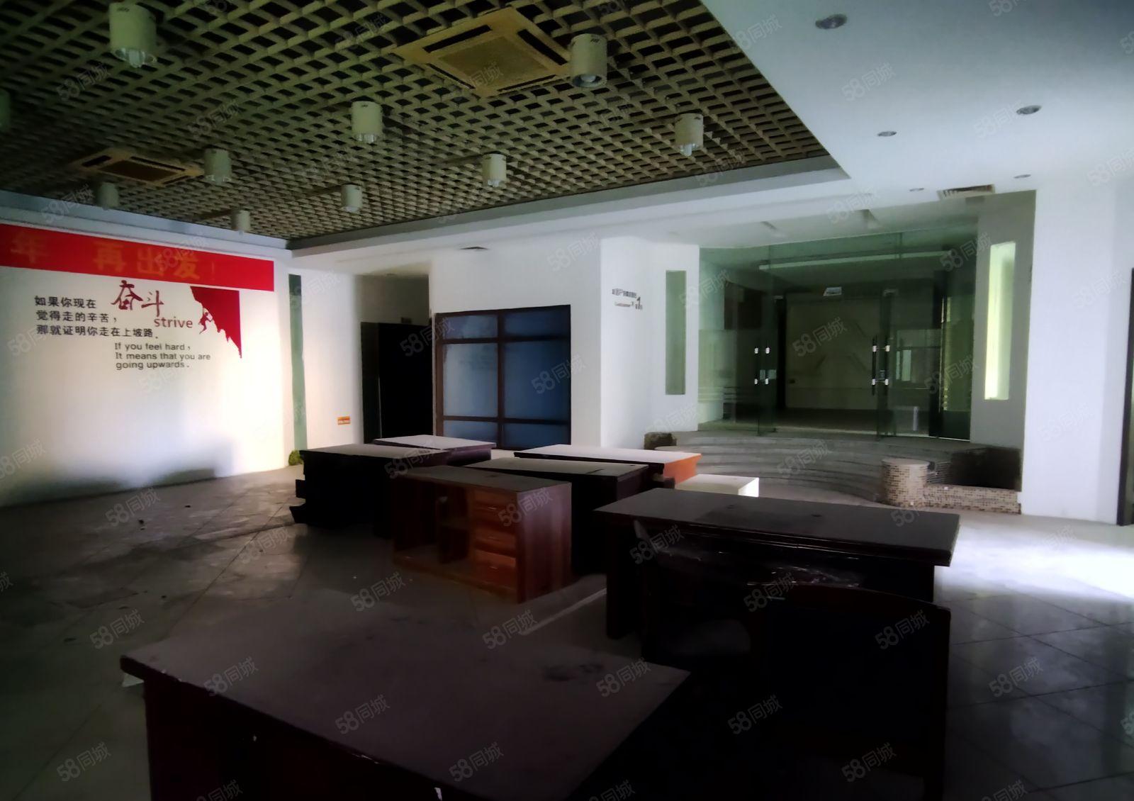 大朗花园式双证红本独院厂房内部精装修停车位充足可办环评