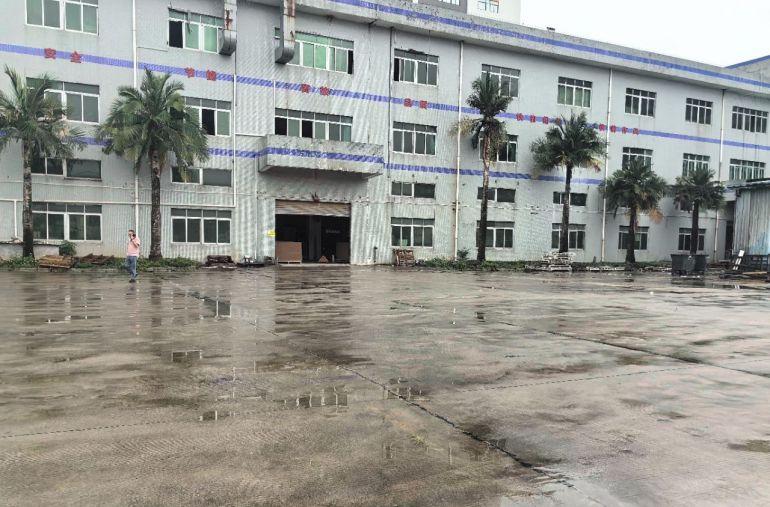 （出租）大朗镇标准独院厂13500平方米，交通方便，空地大