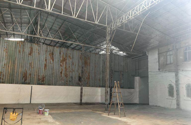 成熟工业区新出10米高单层厂房特价出租