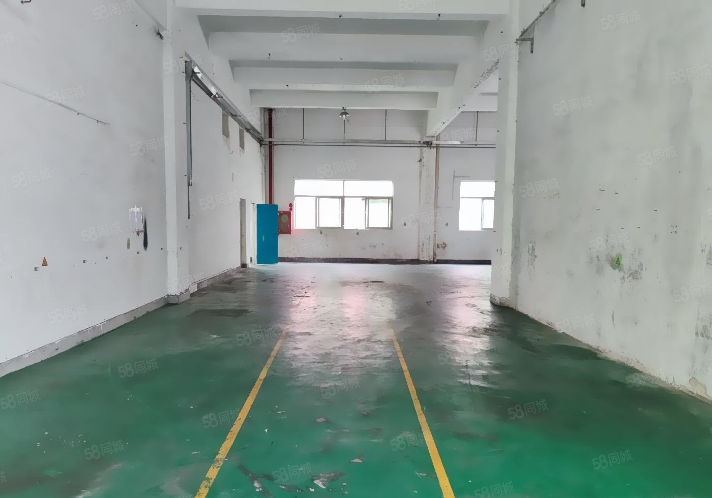 大朗主干道工业仓库多用厂房出租一楼620平方，大车出入无压力