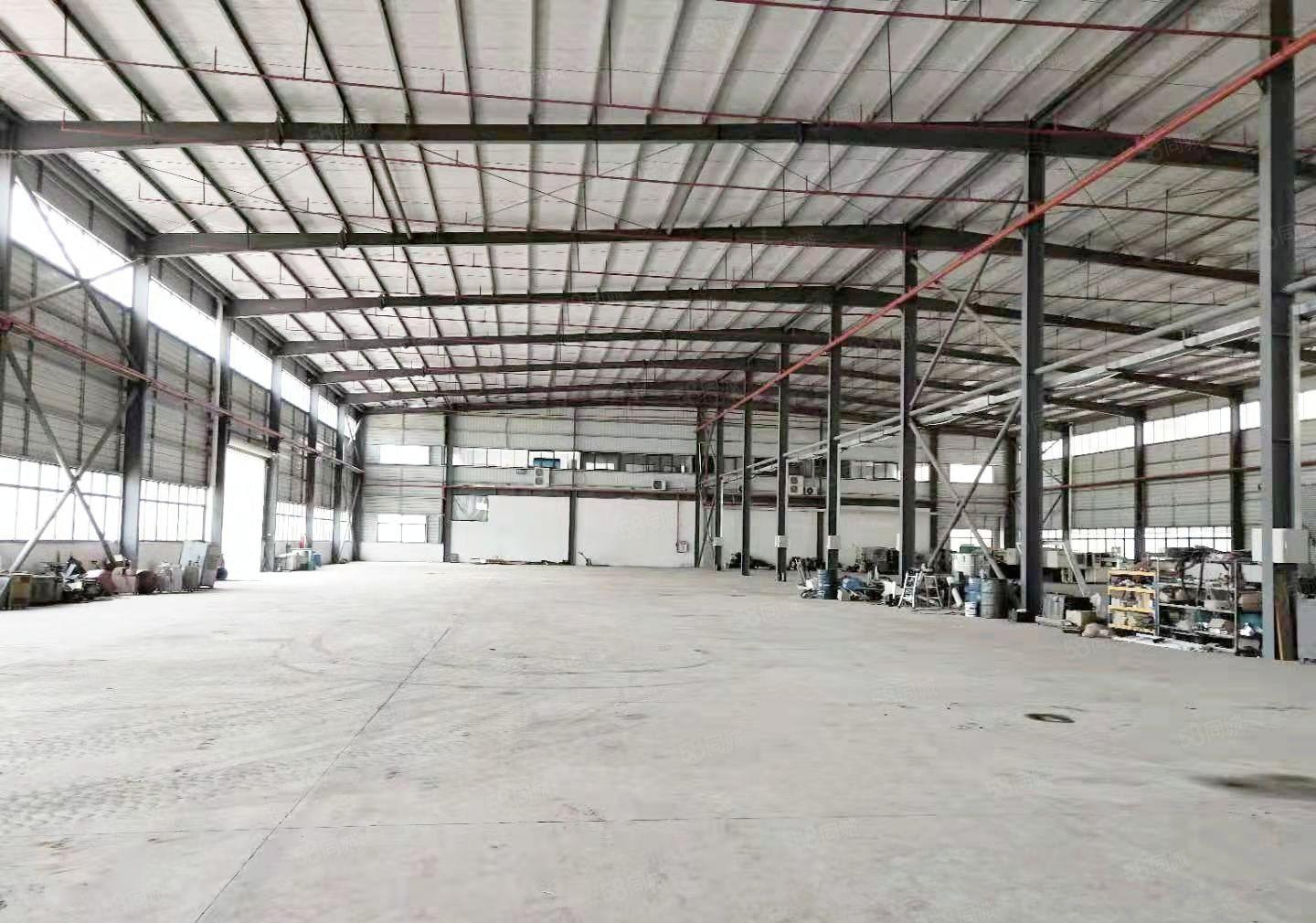 大朗镇富民工业城12米高单一层钢构厂房出租有豪华办公室装