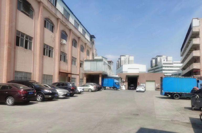 8元楼上可谈空地大带装修厂房仓库出租，适合电子五金电商贸易等