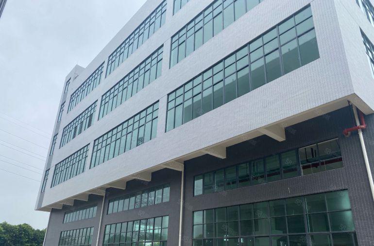 大朗厂房出租一二楼一楼7米高度2200平方，靠寮步东坑带喷淋