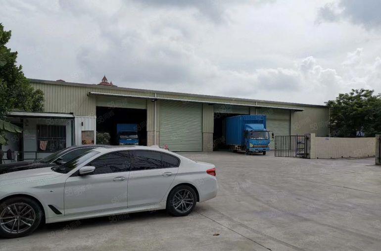 小独院钢构单层8米高厂房2700平方，现成办公室水电齐全电大