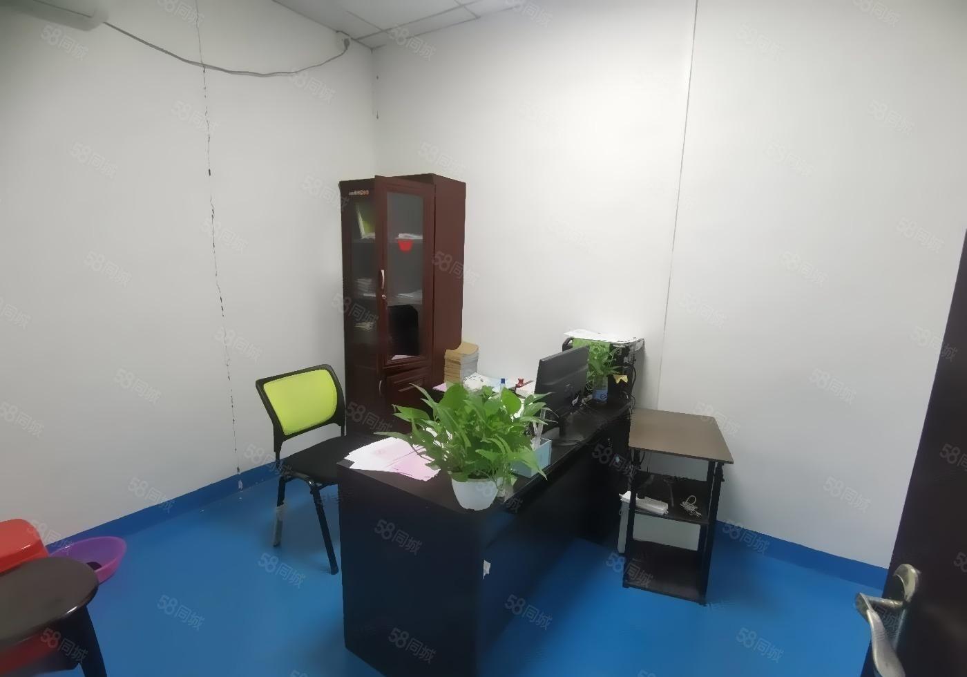 大朗原房东厂房出租一楼380方，豪华办公室，多个工作台可使用