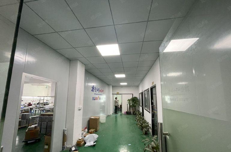 大朗近高速口楼上680平实际面积，现成办公室装修厂房出租