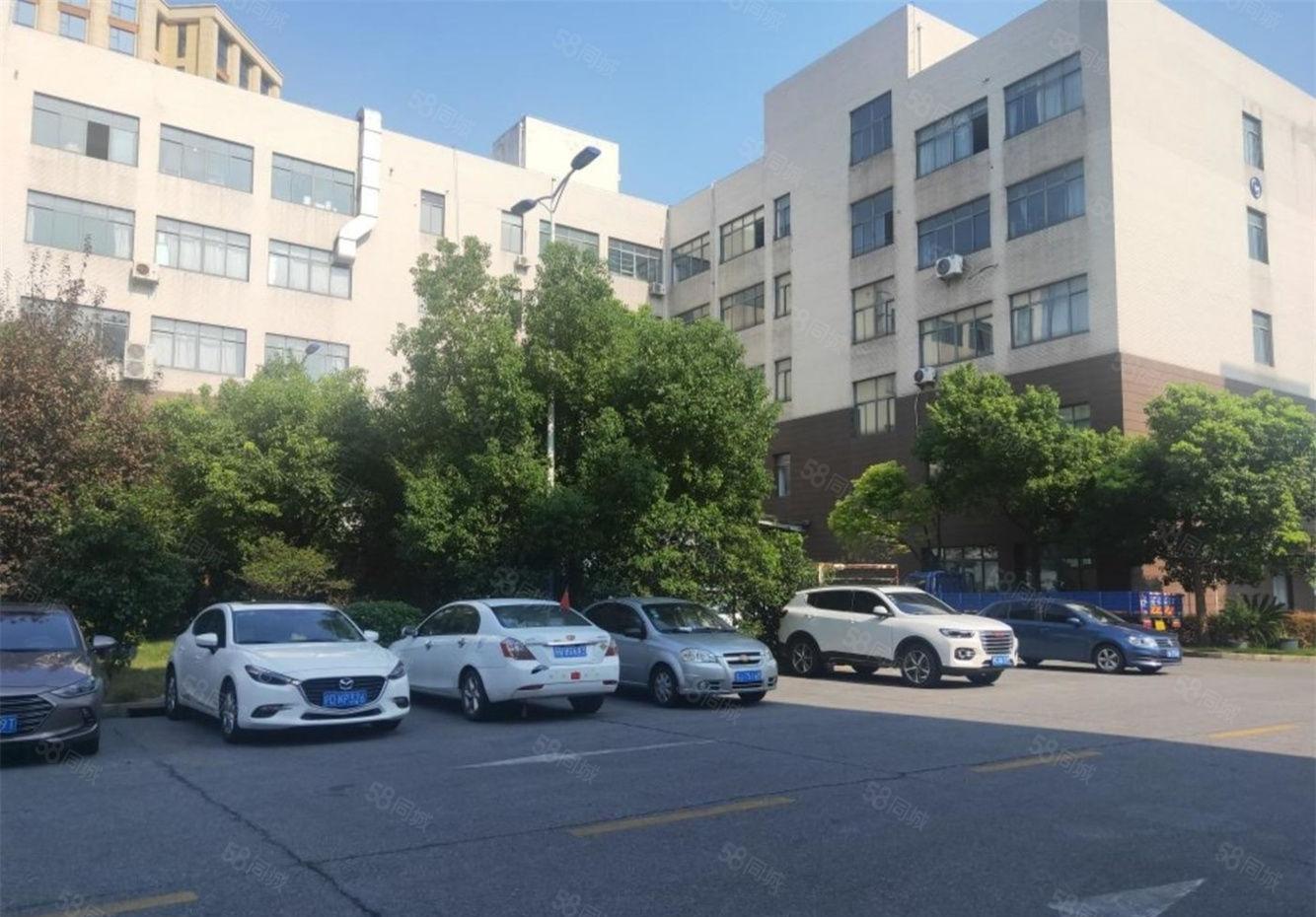 大朗原房东工业厂房出租楼上700方，地理位置佳，可做仓库使用