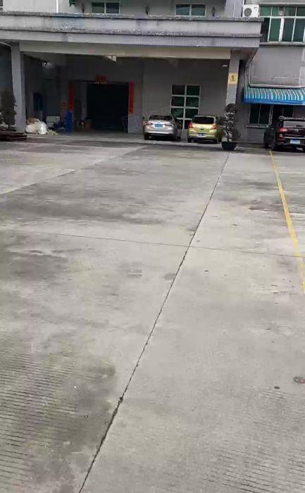 大朗镇原房东独门独院厂房3900方超低价出租