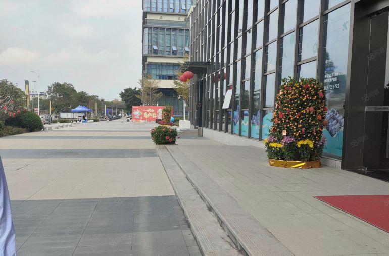 大朗镇原房东花园式独栋红本厂房，特价15元急租。主干道边上。