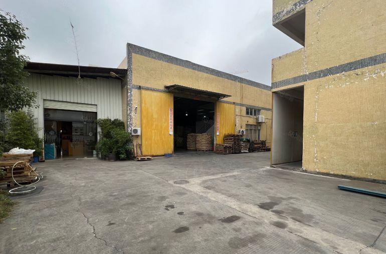 12元大朗新马莲原房东单一层2500平独院急租适合五金机械