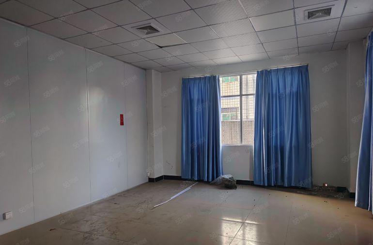 实际面积特价12元！大朗新出一楼标准1000平厂房出租