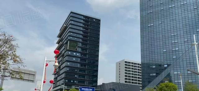 1500亩新型高档工业园区  形象极好 配套齐全 卸货方便