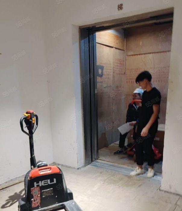 松山湖高标准厂房大堂走廊已装修形象好企业总部新能源产业