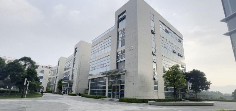 东莞松山湖华为旁一楼和楼上厂房仓库低价出租两百至两千平9元起