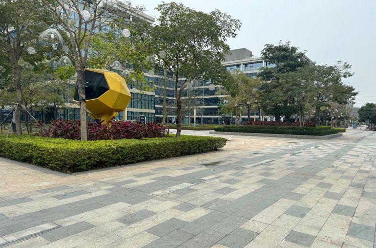 松山湖厂房出租，享受松山湖补贴政策，园区形象好靠近高速