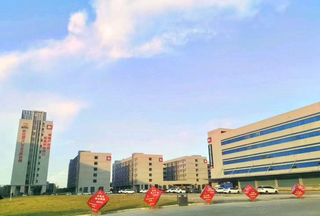 松山湖十万级无尘车间9000平方，全部带精装修，大小可分租，