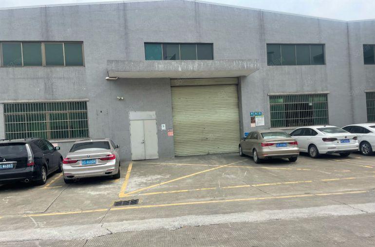 砖墙单一层9米2100平方米12楼办公室600平适合五金