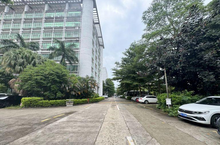 黄江北岸原房东工业园3楼1500平方厂房出租精装修大小可分租