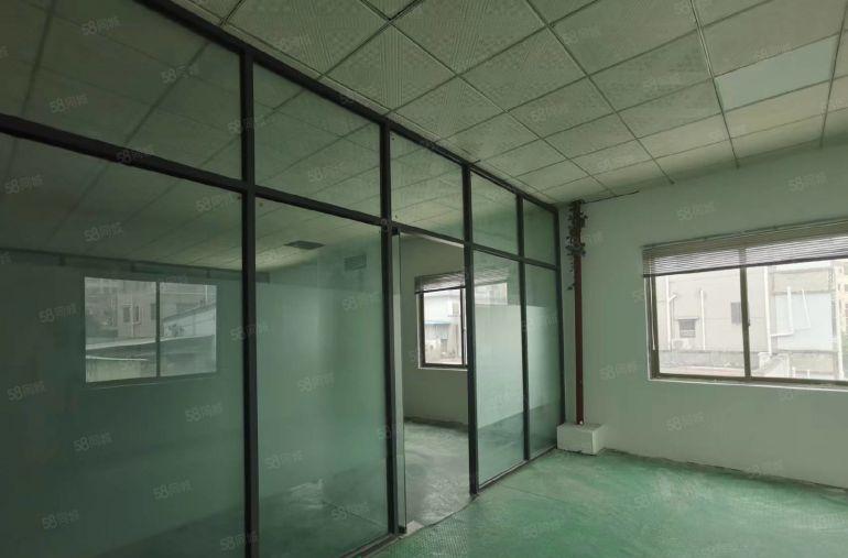 超低价10元带办公室装修厂房出租黄江中心小学附近楼上900平