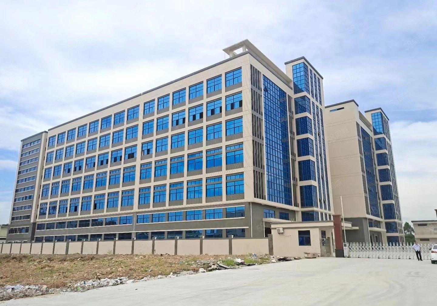 独门独院！黄江原房东标准厂房出租，有红本 证件齐全大小可分