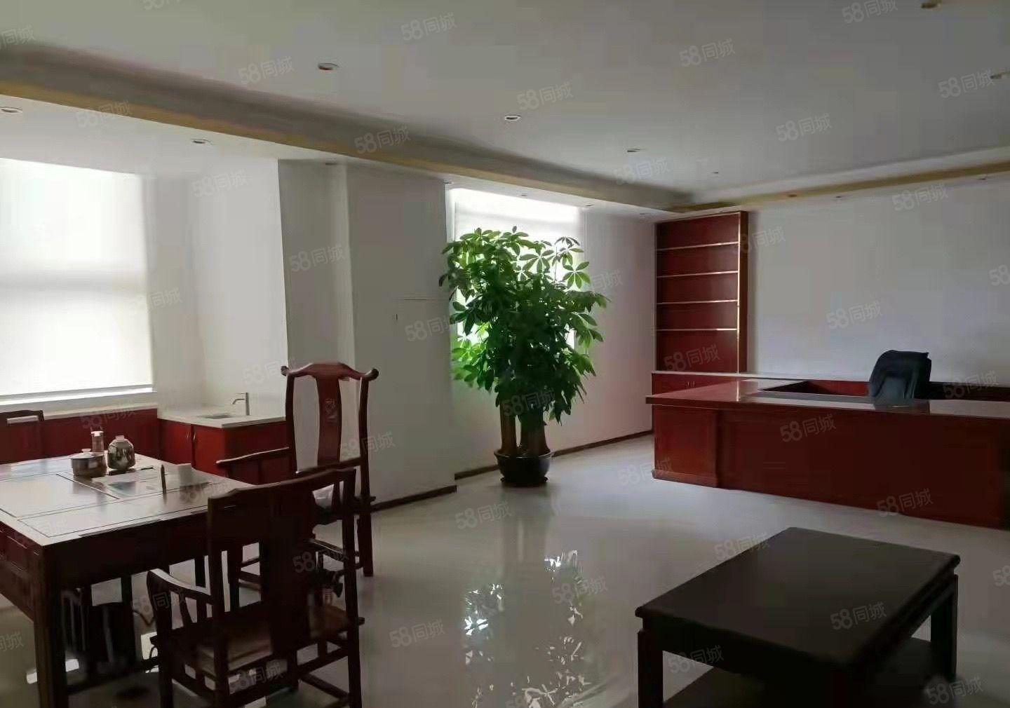 黄江镇成熟工业园区现成装修厂房1300平方米出租