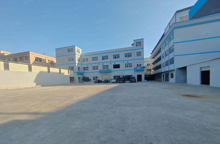 空地2000标准独门独院厂房6800，交通方便，位置好招工