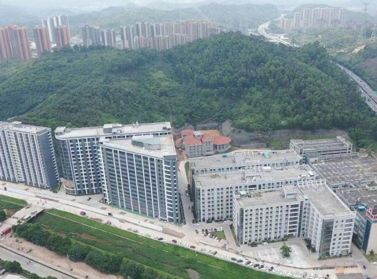 400平一楼，原房东大园区，空地大好停车，管理好