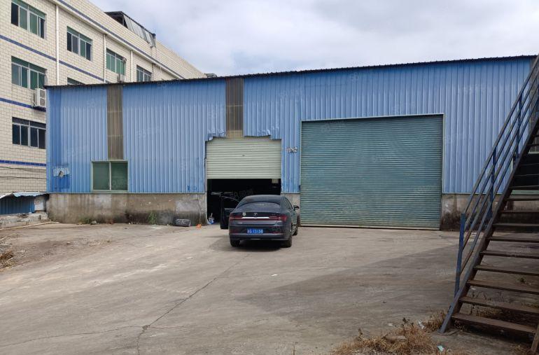 临深黄江镇 长龙钢结构8米单层厂房仅租18块