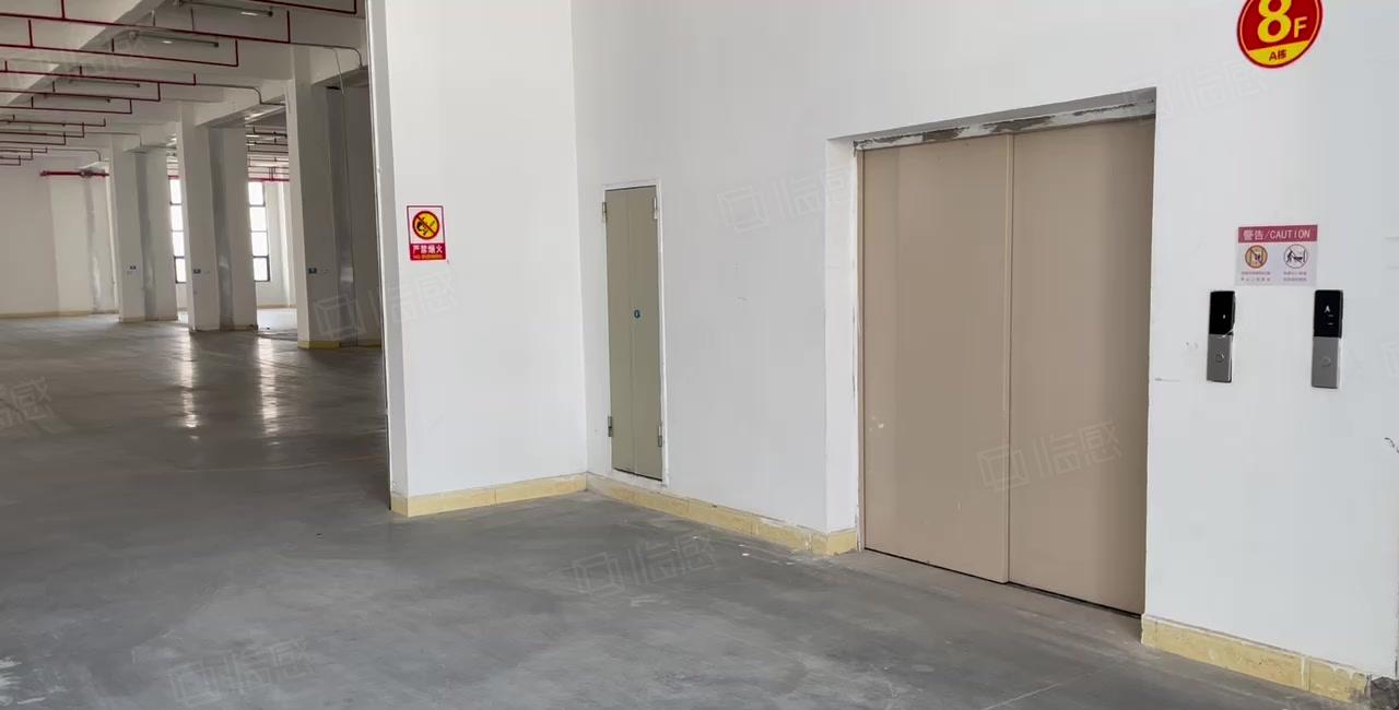 黄江镇工业区低价厂房出租7680平6米高可分租