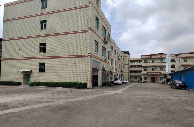 黄江镇高速出口附近 原房东独院6800平实际面积出租 带装修